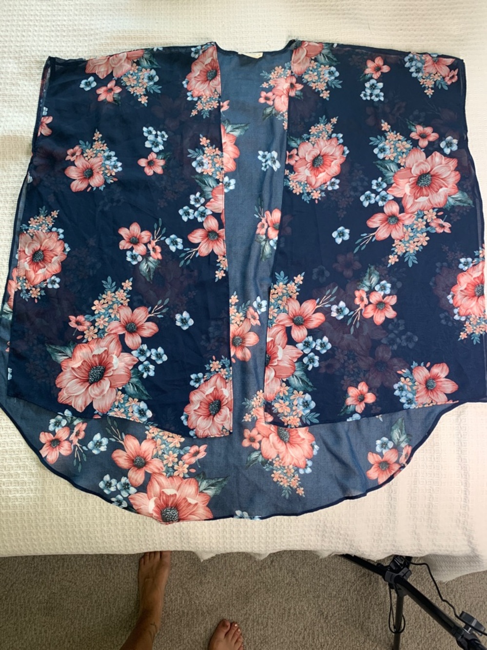 ANDTHEWHY kimono style sheer shrug navy blue with pink floral print size XS - Picture 6 of 7